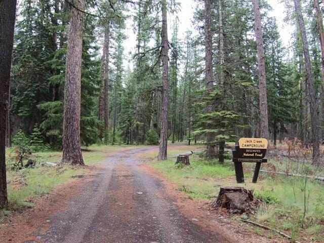 Entrance to Jack Creek Campground